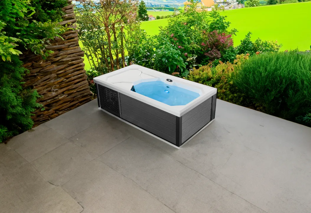AY200-IceTub_Austria_Montage.webp AY200-IceTub_Austria_Montage.webp