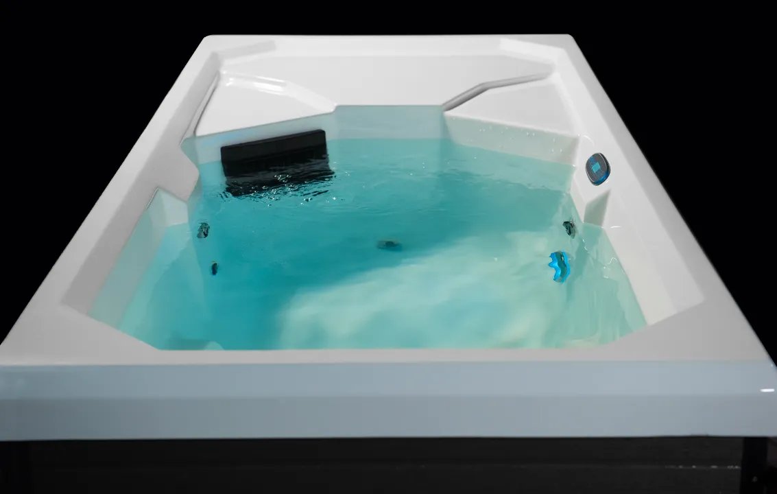 AY200IceTub1.webp AY200IceTub1.webp