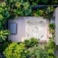 EQ570-Lite-Top-View-Lifestyle.webp