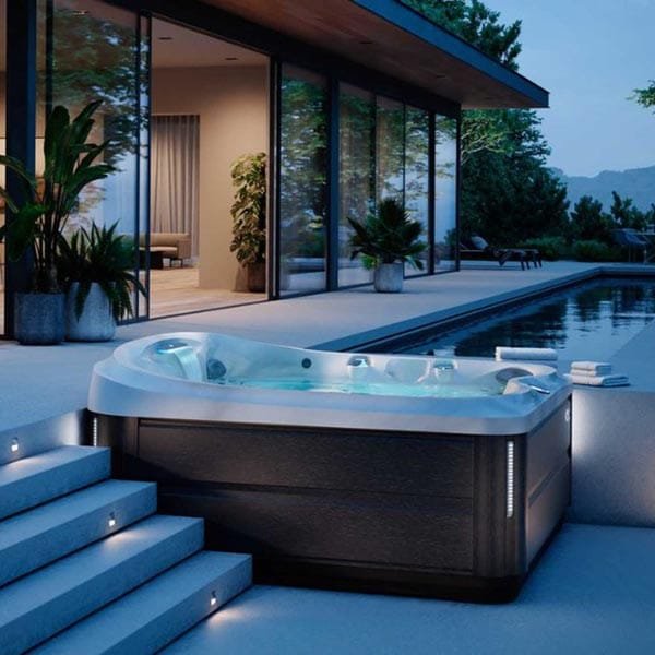 ir-j400-hot-tub-18124.jpg ir-j400-hot-tub-18124.jpg